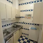 Comfortable Flat With Private Garden
