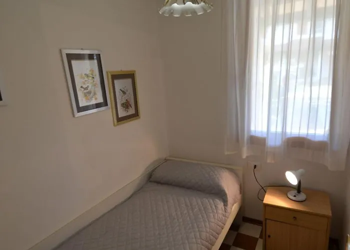 Apartment Comfortable Flat With Private Garden